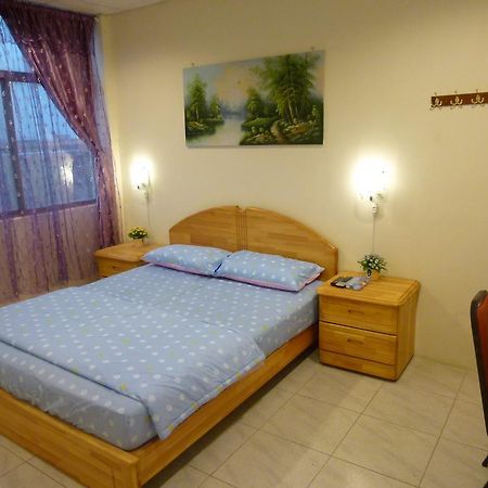 Sun Moon Star Hostel Budai Exteriér fotografie