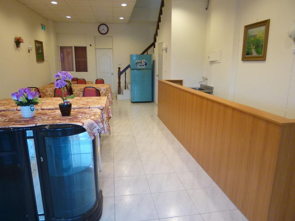 Sun Moon Star Hostel Budai Exteriér fotografie