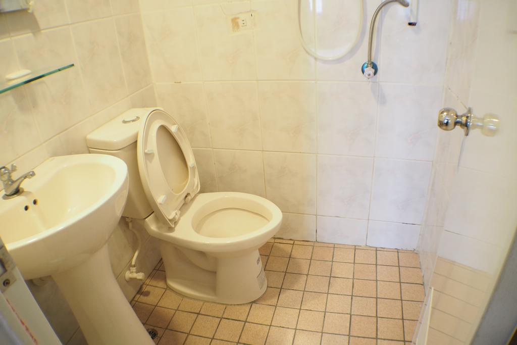 Sun Moon Star Hostel Budai Exteriér fotografie